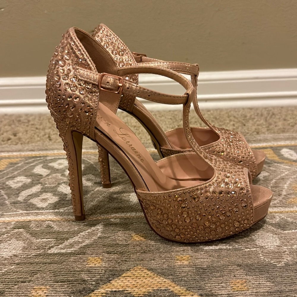 Lauren Larraine heels size 8